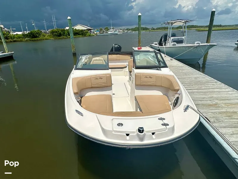 Slide: The Image of Sea Ray SPX 210 OB 2022 - 15550593