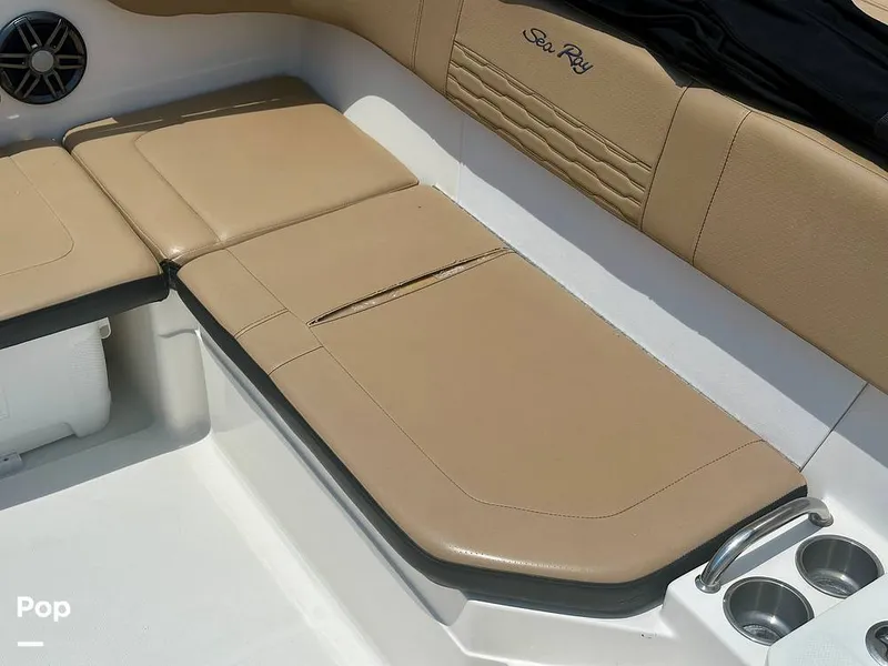 Slide: The Image of Sea Ray SPX 210 OB 2022 - 15550606