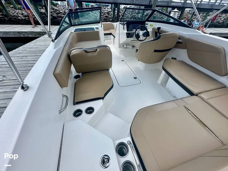 Slide: The Image of Sea Ray SPX 210 OB 2022 - 15550645