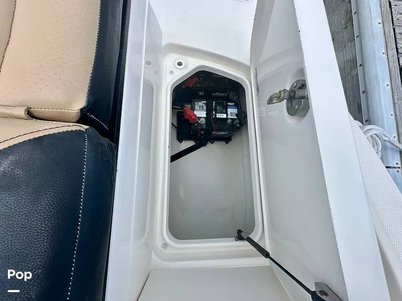 Slide: The Image of Batteries - 15550637