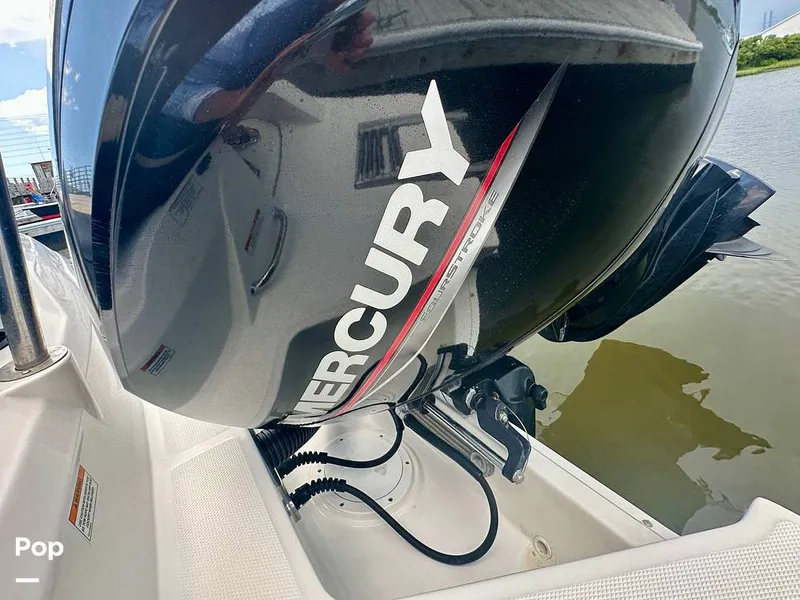 Slide: The Image of Sea Ray SPX 210 OB 2022 - 15550642