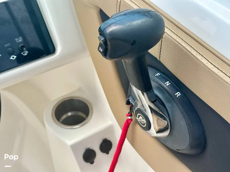 Slide: The Image of Sea Ray SPX 210 OB 2022 - 15550653