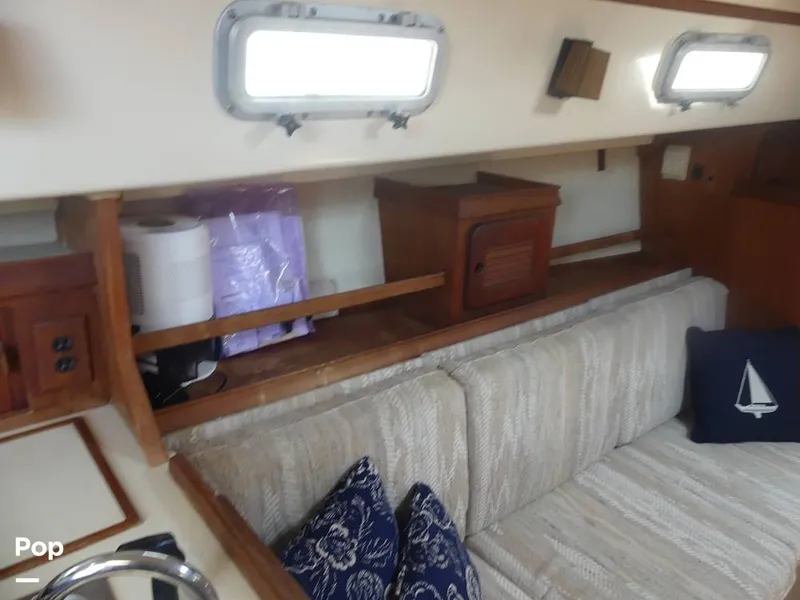 Slide: The Image of Island Packet 31 1987 - 15427414