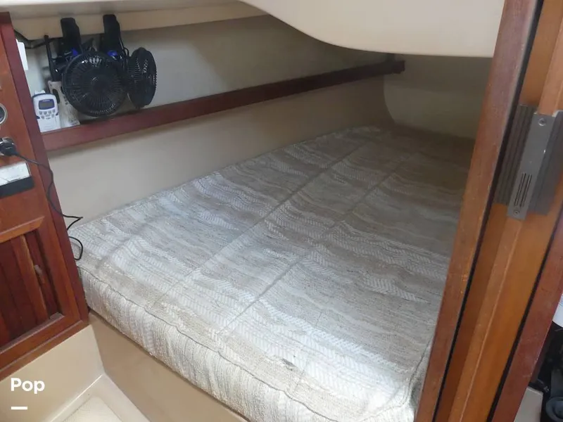 Slide: The Image of Island Packet 31 1987 - 15427416