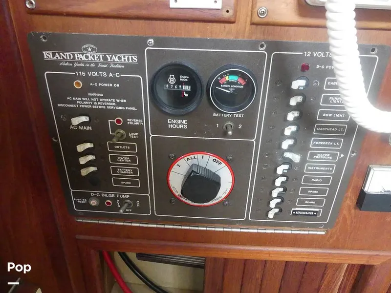 Slide: The Image of Island Packet 31 1987 - 15427418