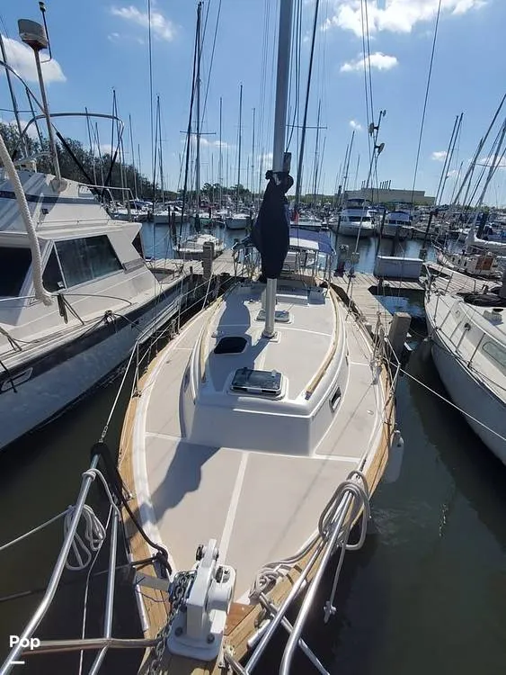 Slide: The Image of Island Packet 31 1987 - 15423800