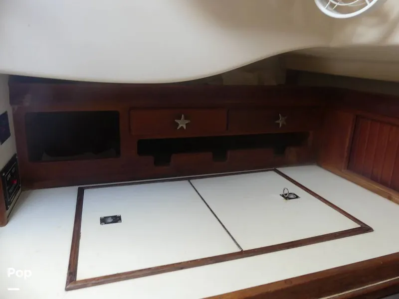 Slide: The Image of Island Packet 31 1987 - 15427440