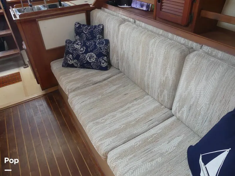 Slide: The Image of Island Packet 31 1987 - 15427444