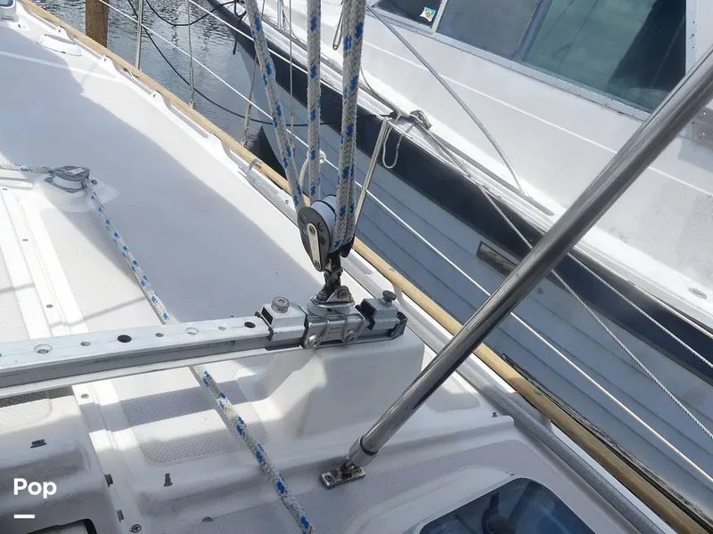 Slide: The Image of Island Packet 31 1987 - 15427405