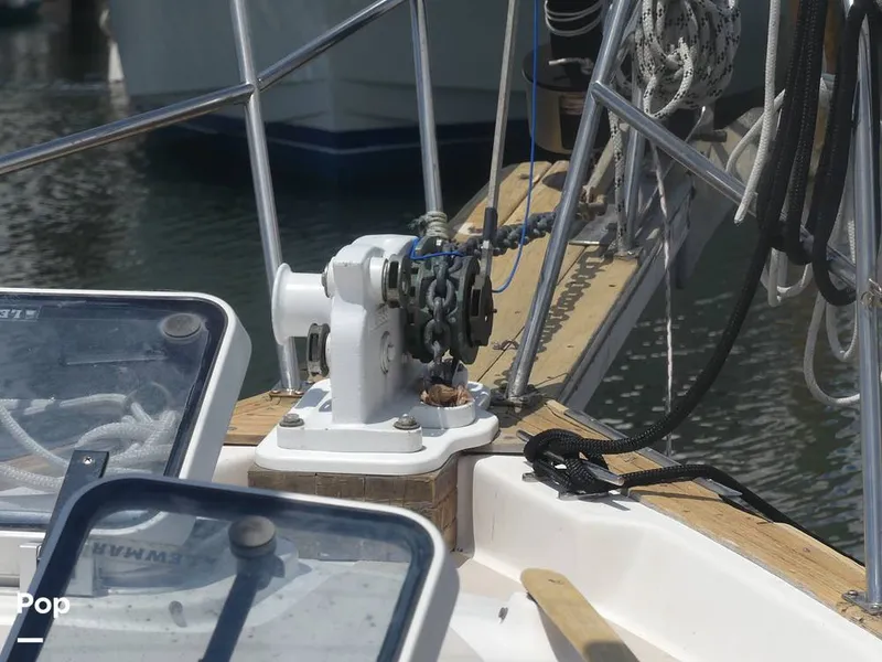 Slide: The Image of Island Packet 31 1987 - 15427461