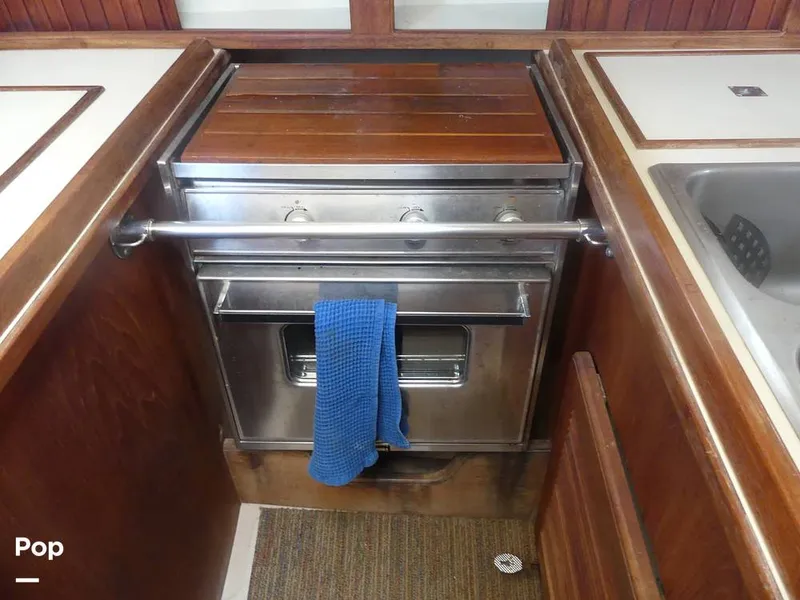 Slide: The Image of Island Packet 31 1987 - 15427408