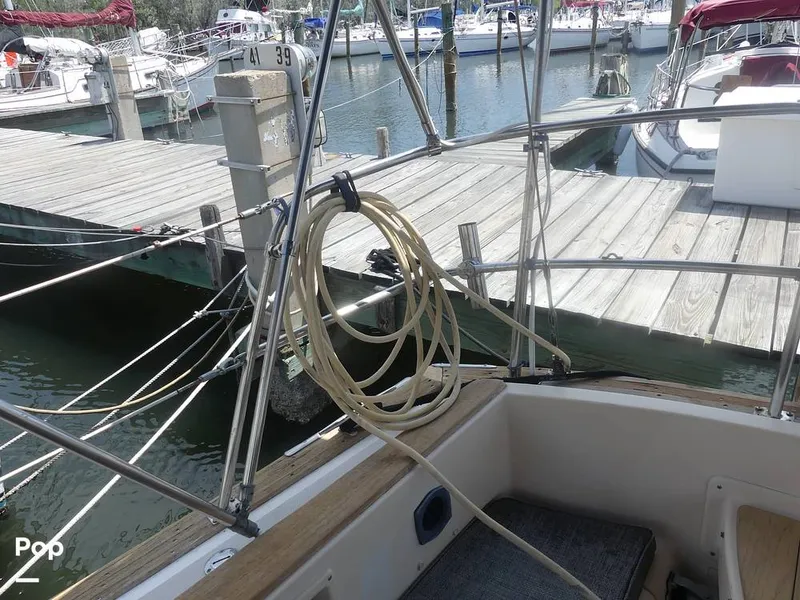 Slide: The Image of Island Packet 31 1987 - 15427484