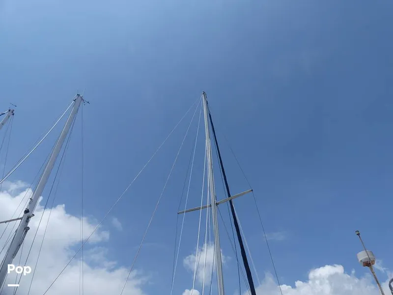 Slide: The Image of Island Packet 31 1987 - 15427499