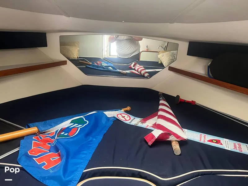 Slide: The Image of Bed Cabin - 15464581