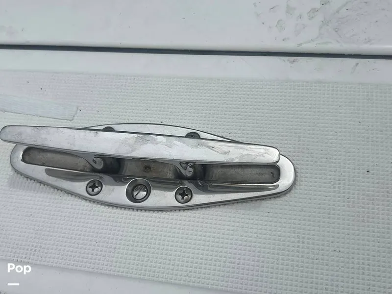 Slide: The Image of Cleat - 15464599