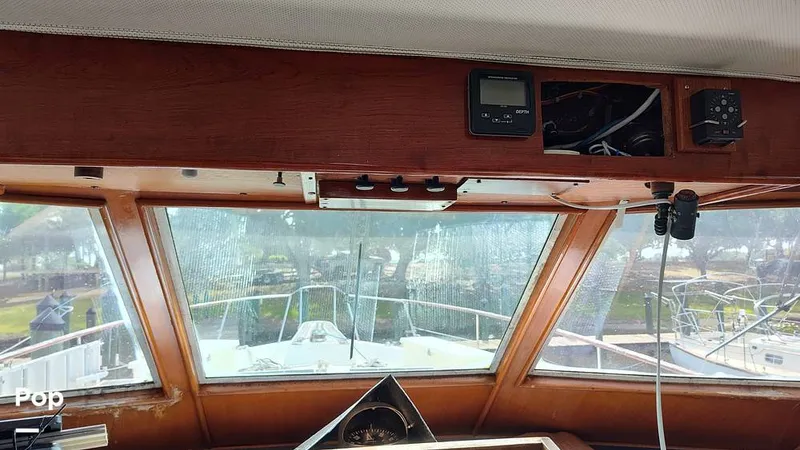 Slide: The Image of Hatteras 58 Yacht Fisherman 1978 - 15424083