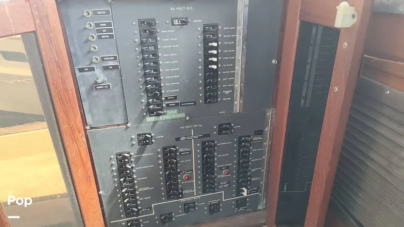 Slide: The Image of Hatteras 58 Yacht Fisherman 1978 - 15423891