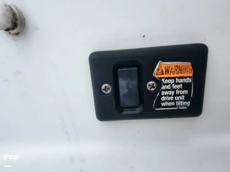 Slide: The Image of Crownline Boats 21SS 2012 - 15433409