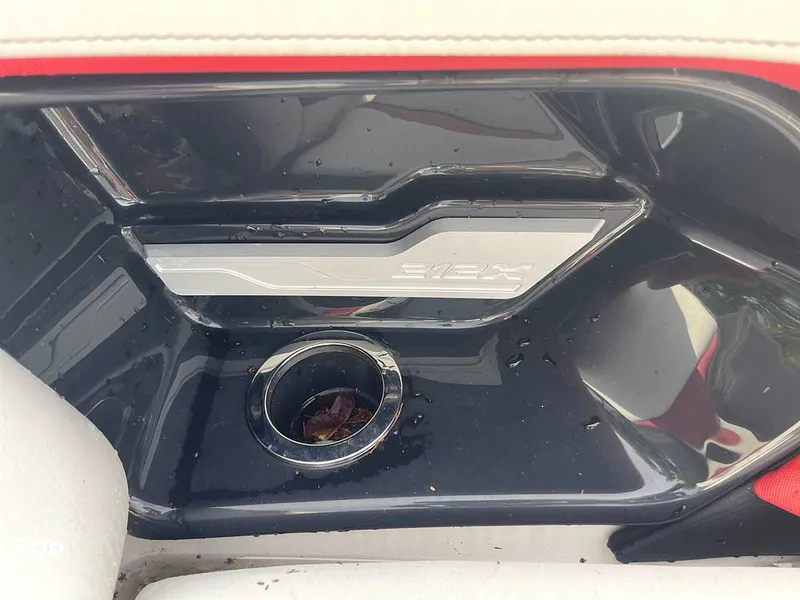 Slide: The Image of Yamaha 212X 2020 - 15687129