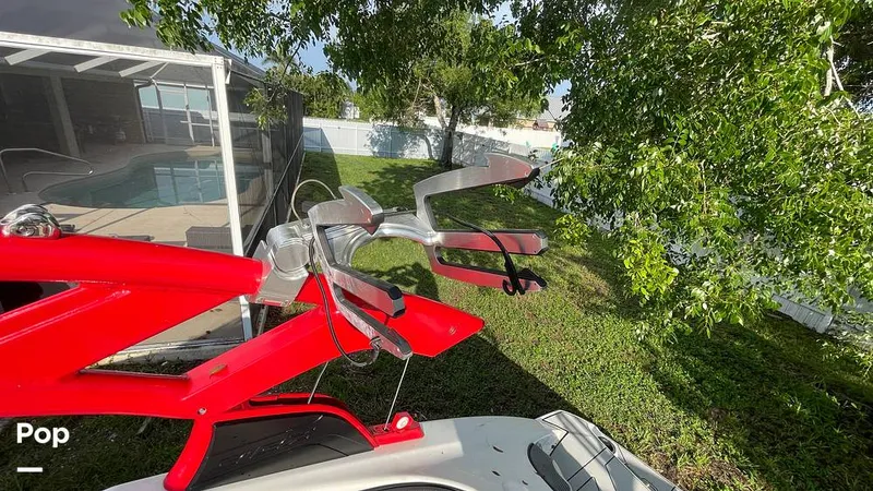 Slide: The Image of Folding Arch - 15687142