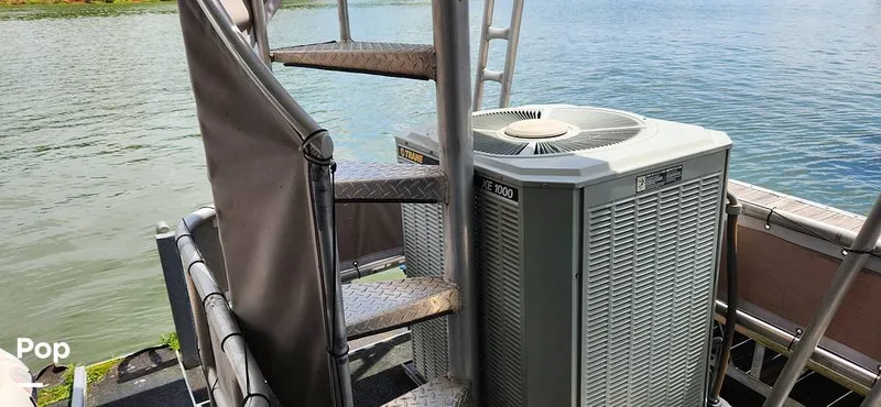 Slide: The Image of Sumerset 80 2001 - 15443349