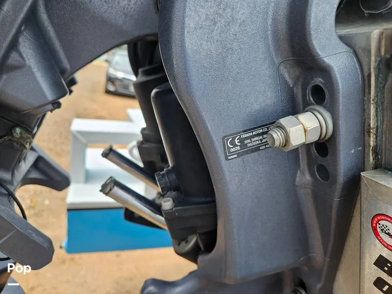 Slide: The Image of Engine Mounting Plate - 15418060