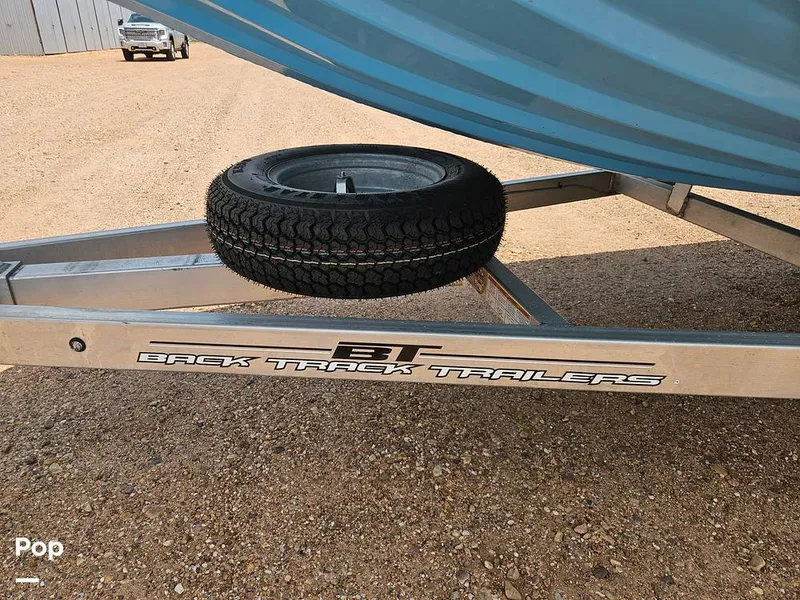 Slide: The Image of Spare Tire Kit - 15418073