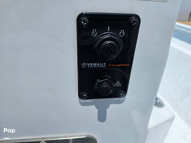 Slide: The Image of Engine Ignition - 15418098