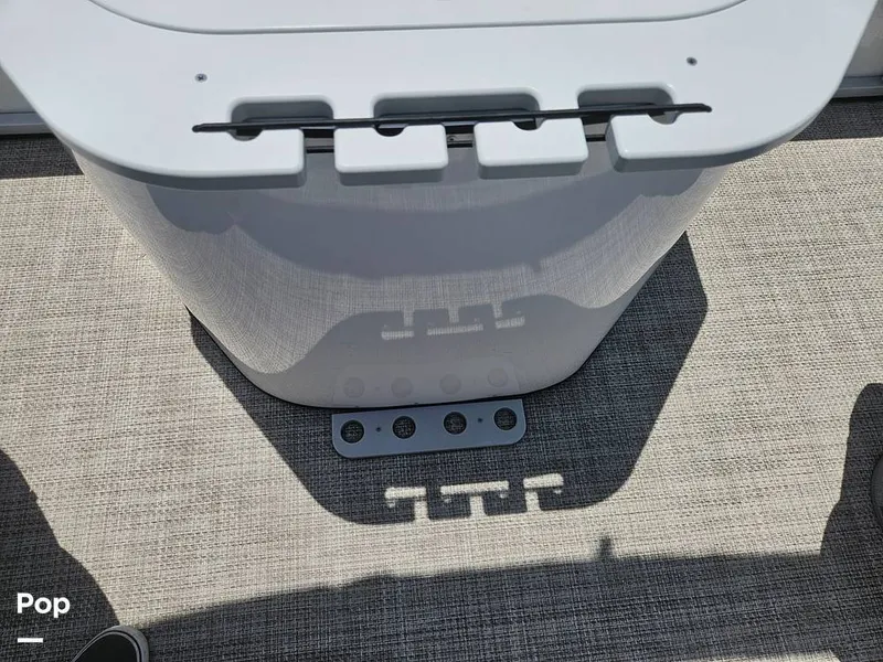 Slide: The Image of Rod Holders - 15420575