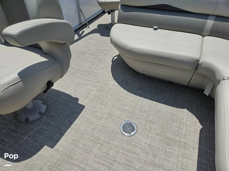 Slide: The Image of Deck - 15420574