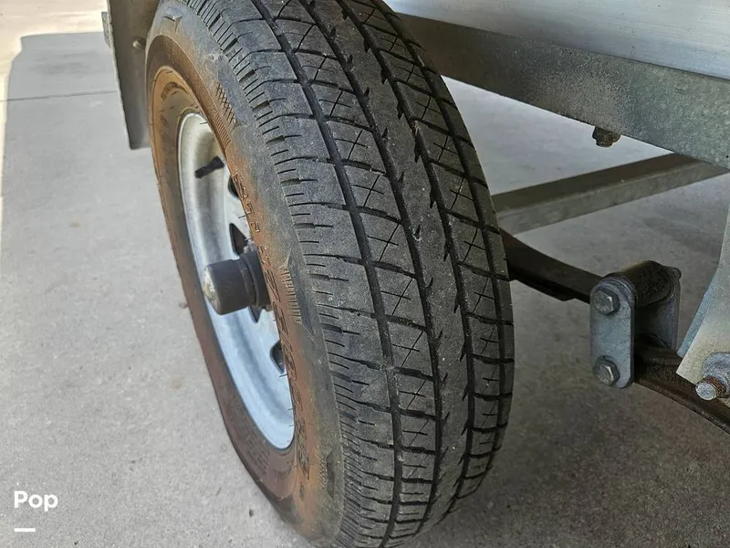 Slide: The Image of Tire - 15420497