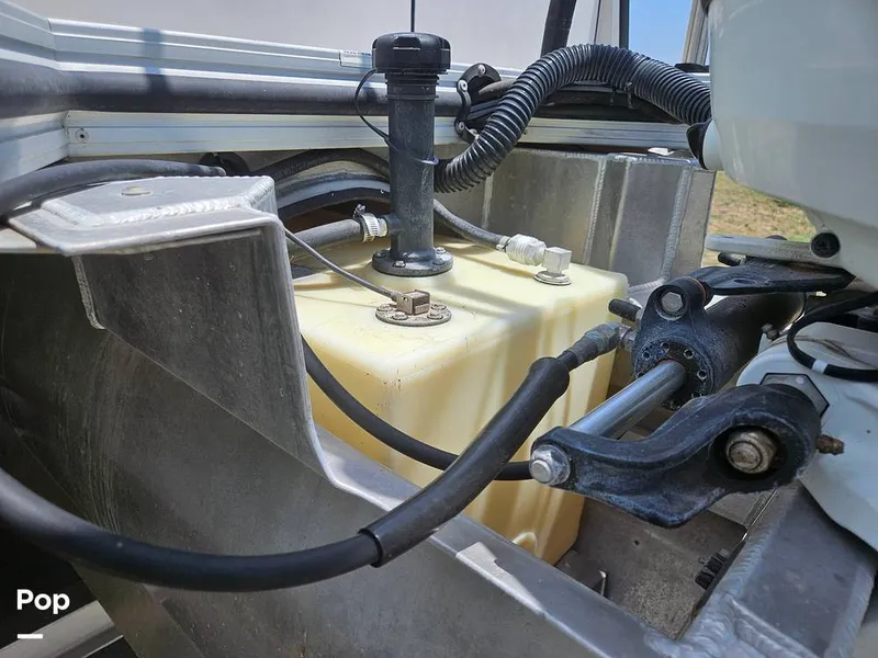 Slide: The Image of Fuel Tank - 15420463