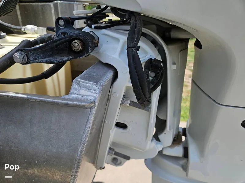 Slide: The Image of Engine Mount - 15420464