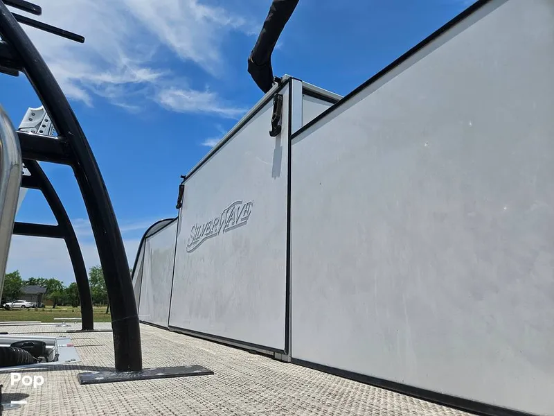 Slide: The Image of Stern Entry Door - 15420502