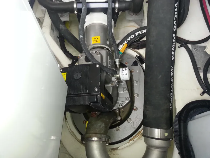 Slide: The Image of Engine compartment of 2007 Regal Commodore 4060 with Volvo Penta components. - 7