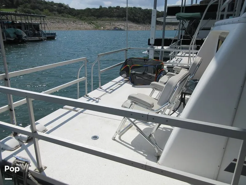 Slide: The Image of Rear Deck - 15533301