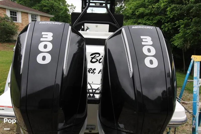 Slide: The Image of 2022 Mercury Verado 300 - 15532906