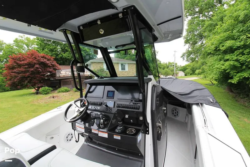 Slide: The Image of Blackfin 272 CC 2022 - 15532914