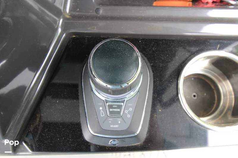 Slide: The Image of Throttle/shift: Elec - 15532926