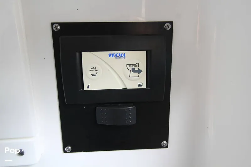 Slide: The Image of Blackfin 272 CC 2022 - 15532945