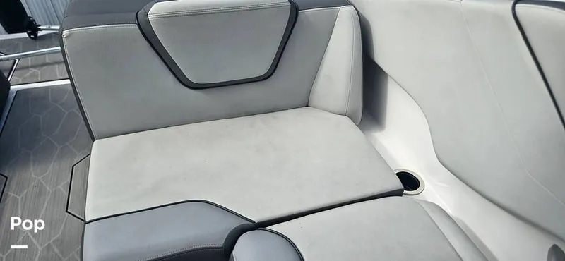 Slide: The Image of Yamaha 252 XE 2022 - 15439706