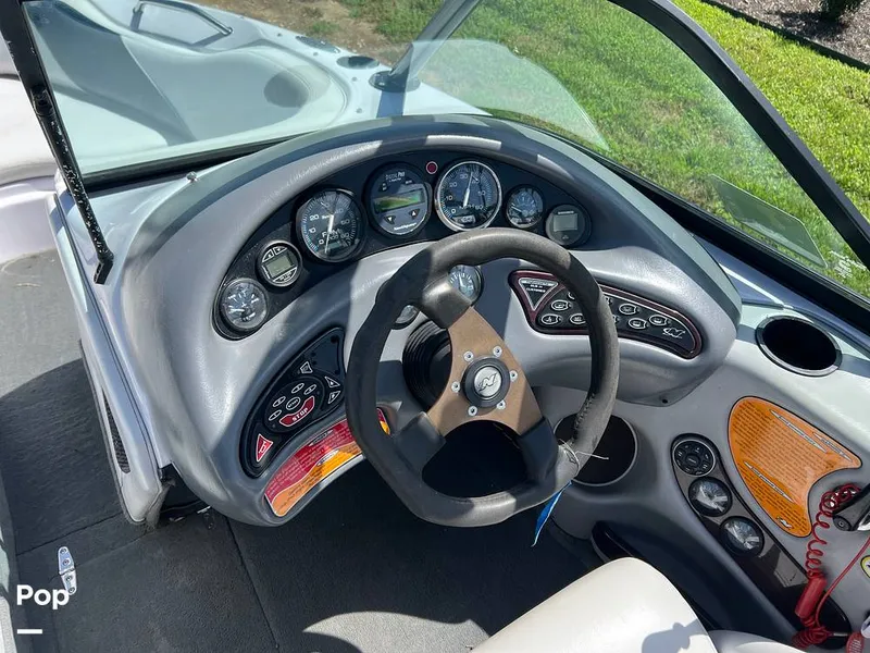 Slide: The Image of Correct Craft Pro Air Nautique 2001 - 15648056