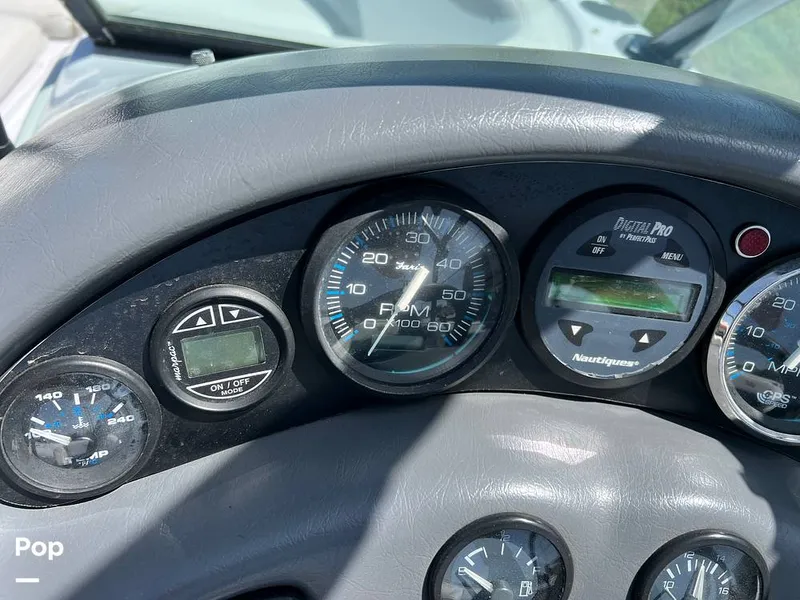 Slide: The Image of Correct Craft Pro Air Nautique 2001 - 15648054