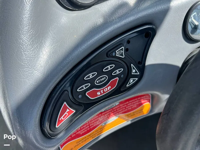 Slide: The Image of Correct Craft Pro Air Nautique 2001 - 15648055