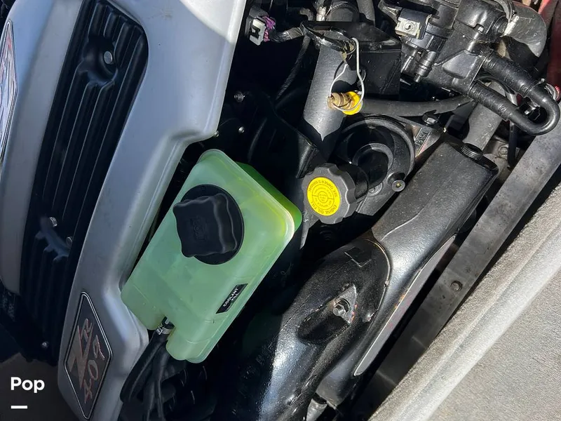 Slide: The Image of Correct Craft Pro Air Nautique 2001 - 15648080