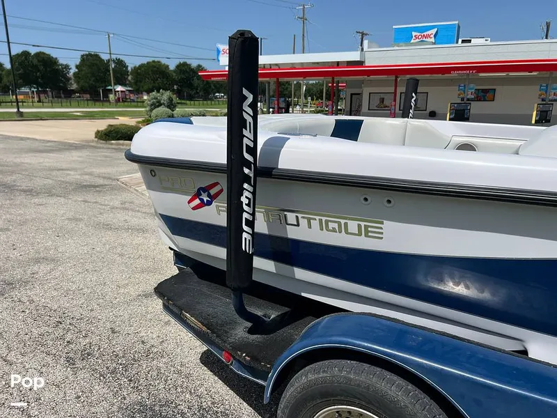 Slide: The Image of Correct Craft Pro Air Nautique 2001 - 15648103