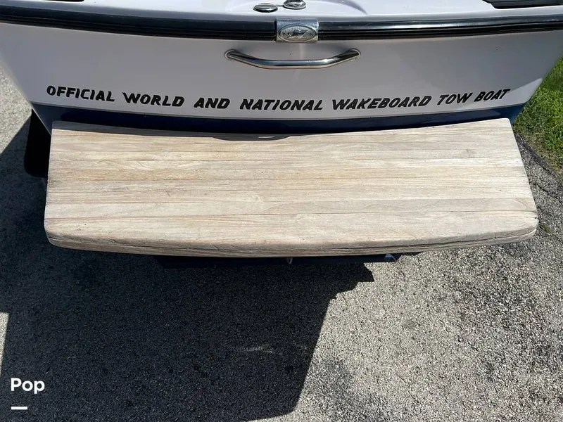 Slide: The Image of Correct Craft Pro Air Nautique 2001 - 15648107