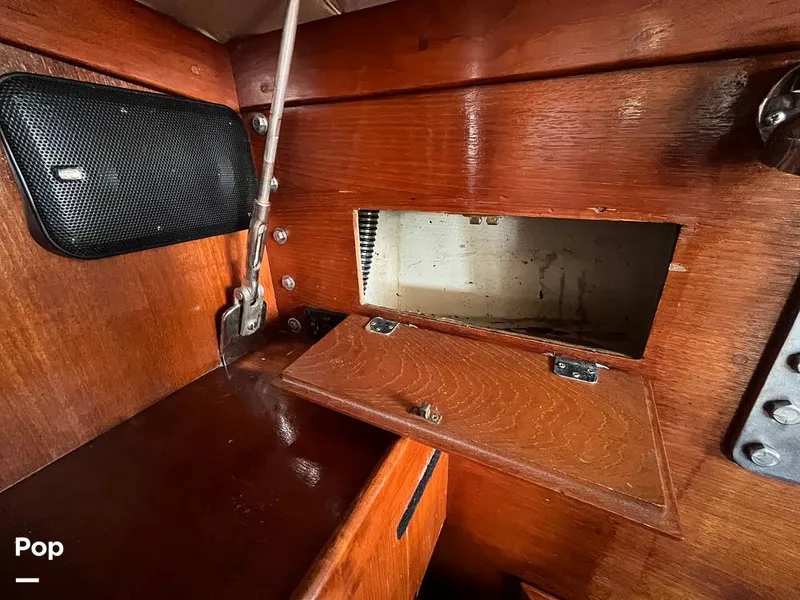 Slide: The Image of Ericson 38 1981 - 15487804