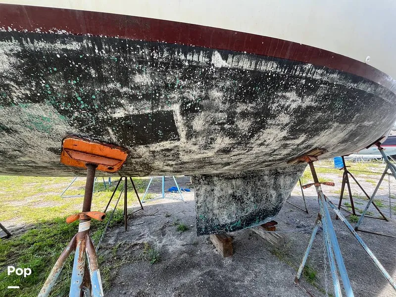 Slide: The Image of 1981 Ericson 38SL - 15487694