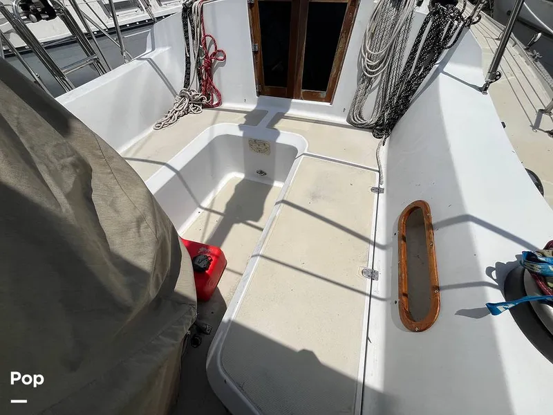 Slide: The Image of Ericson 38 1981 - 15487725